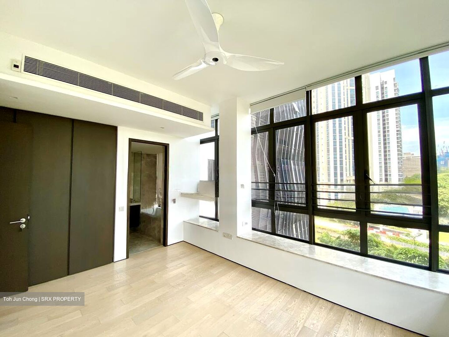 Centennia Suites (D9), Condominium #461086581